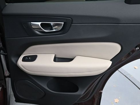 New 2026 Volvo XC60 B5 Core w/ Climate Package AWD/4WD image 16
