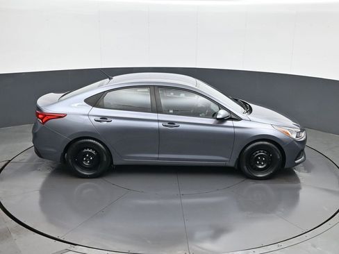 Used 2019 Hyundai Accent SE image 16