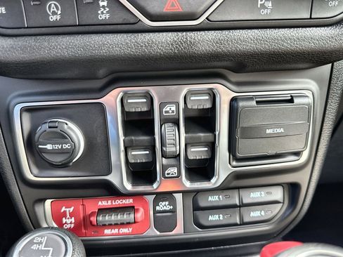 New 2025 Jeep Wrangler Willys image 20