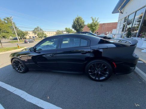 Used 2020 Dodge Charger Scat Pack w/ Plus Group RWD image 7