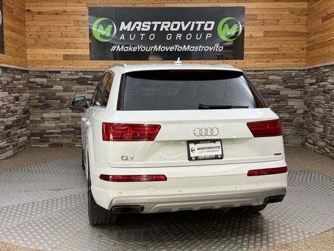 Used 2019 Audi Q7 3.0T Premium w/ Cold Weather Package AWD/4WD image 8