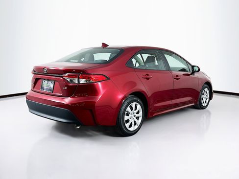 Used 2024 Toyota Corolla LE image 9