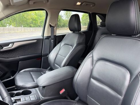 Used 2020 Ford Escape SEL FWD image 24