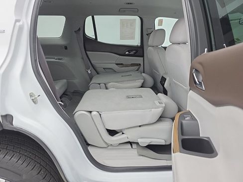 Used 2023 GMC Acadia SLE w/ Driver Convenience Package AWD/4WD image 46