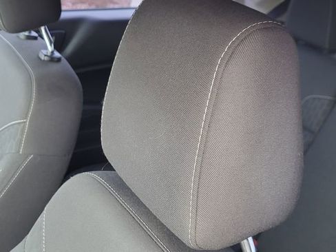 Used 2017 Ford Fiesta SE w/ Equipment Group 201A image 5