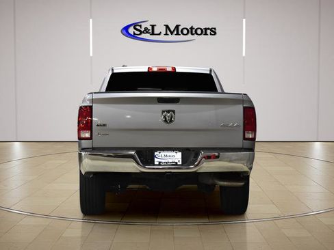 Used 2023 RAM 1500 Classic SLT AWD/4WD image 8