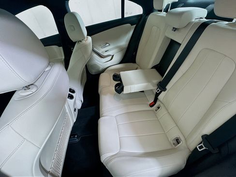 Used 2025 Mercedes-Benz CLA 250 image 27