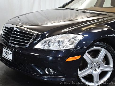 Used 2008 Mercedes-Benz S 550 4MATIC image 2
