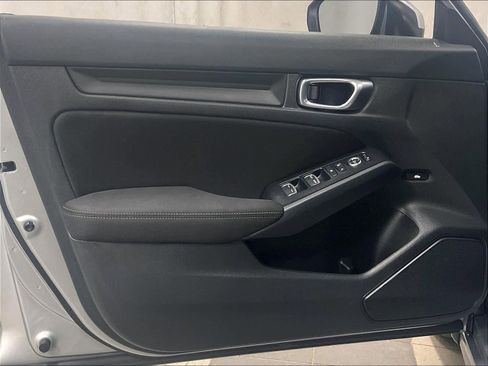 Used 2025 Honda Civic LX image 9