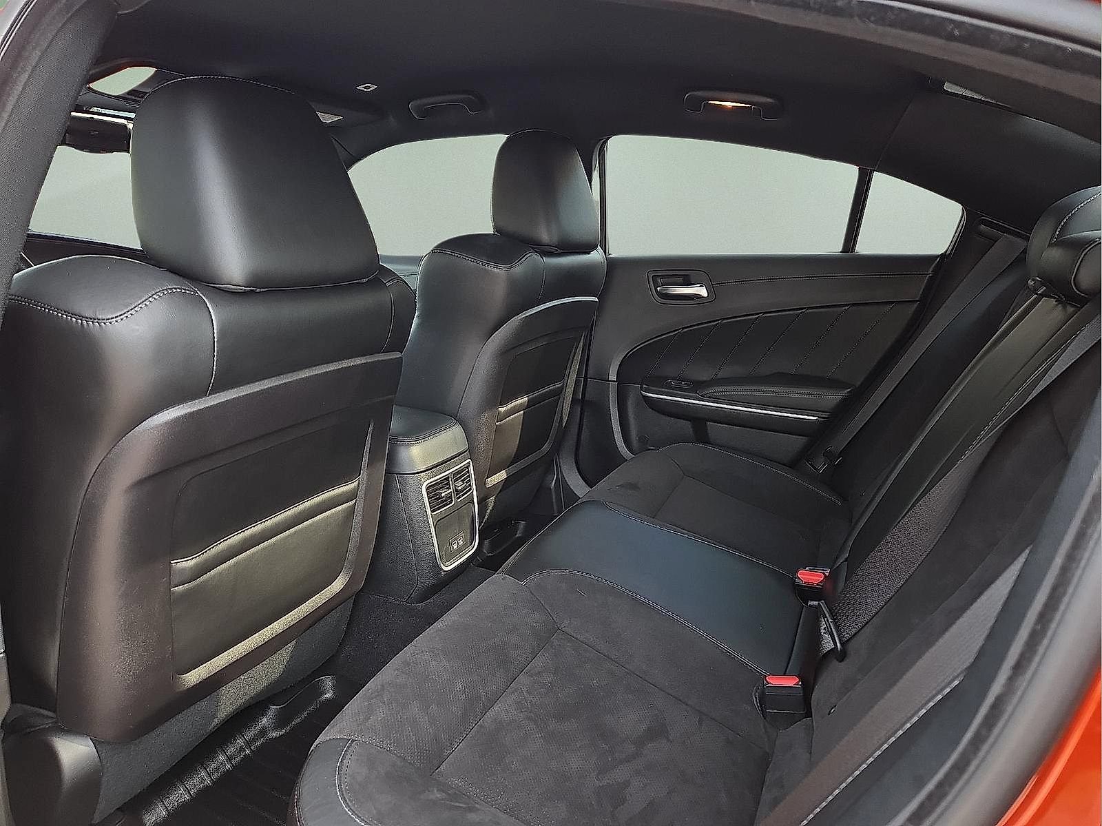 Used 2023 Dodge Charger R/T w/ Plus Group RWD image 10