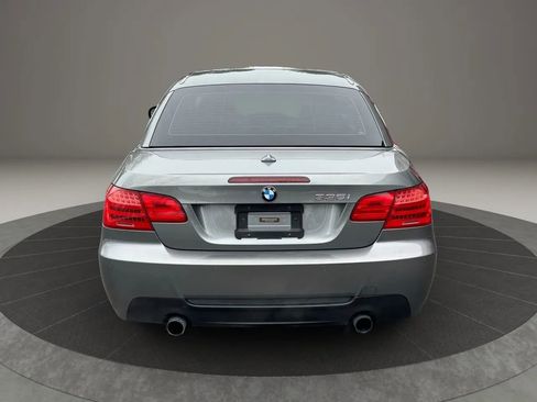 Used 2013 BMW 335i Convertible image 6