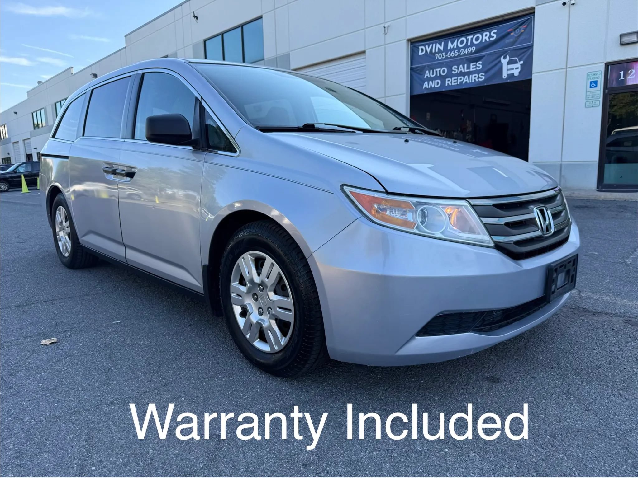 Used 2012 Honda Odyssey LX image 1
