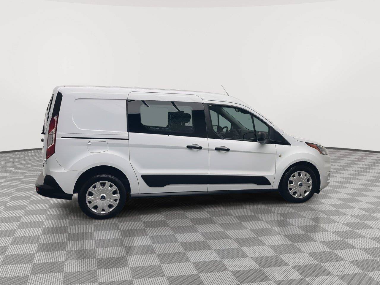 Used 2022 Ford Transit Connect XLT FWD image 31