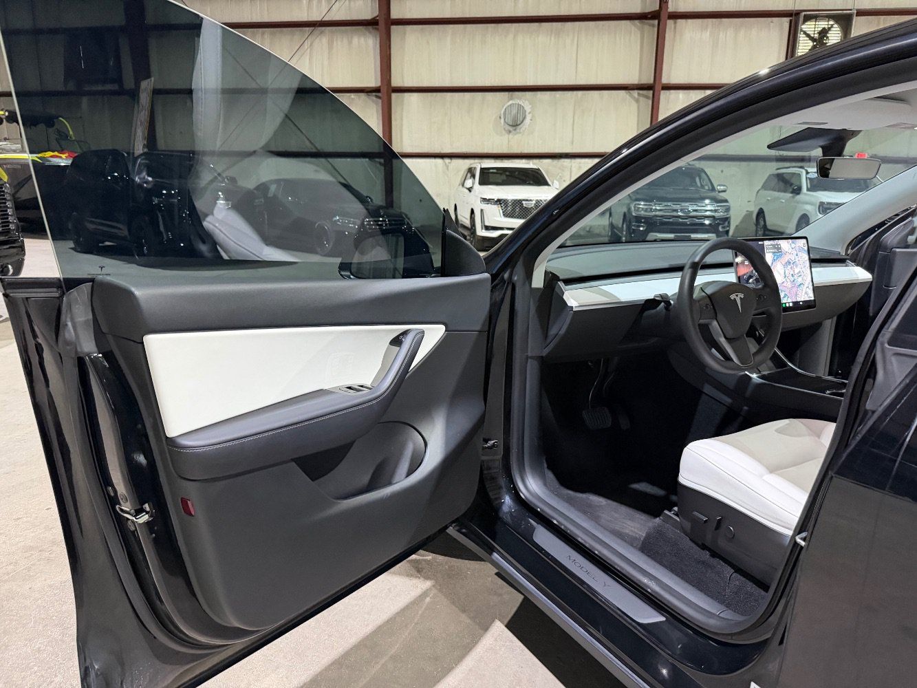 Used 2020 Tesla Model Y Long Range AWD/4WD image 12