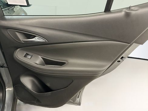 Used 2024 Buick Encore GX Preferred image 30