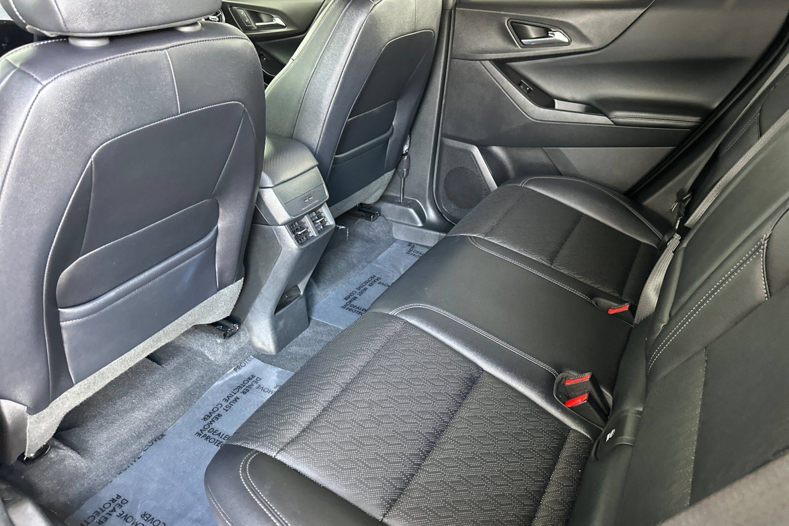 Certified 2026 Chevrolet Equinox LT w/ Convenience Package II FWD image 14