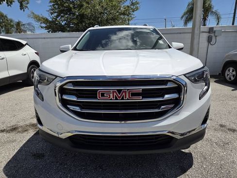 Used 2018 GMC Terrain SLT w/ Preferred Package FWD image 1