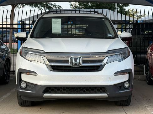 Used 2022 Honda Pilot Touring image 2
