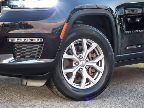 Used 2022 Jeep Grand Cherokee L Limited AWD/4WD image 4