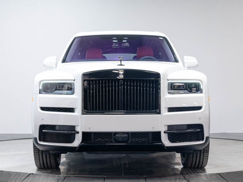 Used 2021 Rolls-Royce Cullinan Black Badge AWD/4WD image 59