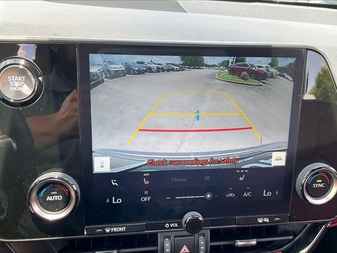 Used 2024 Lexus NX 250 FWD w/ Towing Package (2000 Lbs) image 24