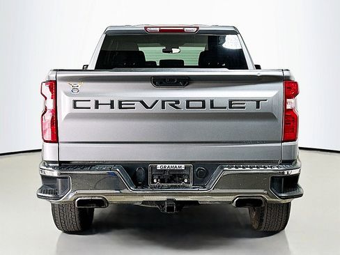 Used 2023 Chevrolet Silverado 1500 LT w/ Z71 Off-Road Package image 6