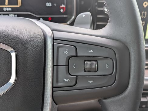 Used 2023 GMC Sierra 1500 SLT w/ SLT Premium Package RWD image 21