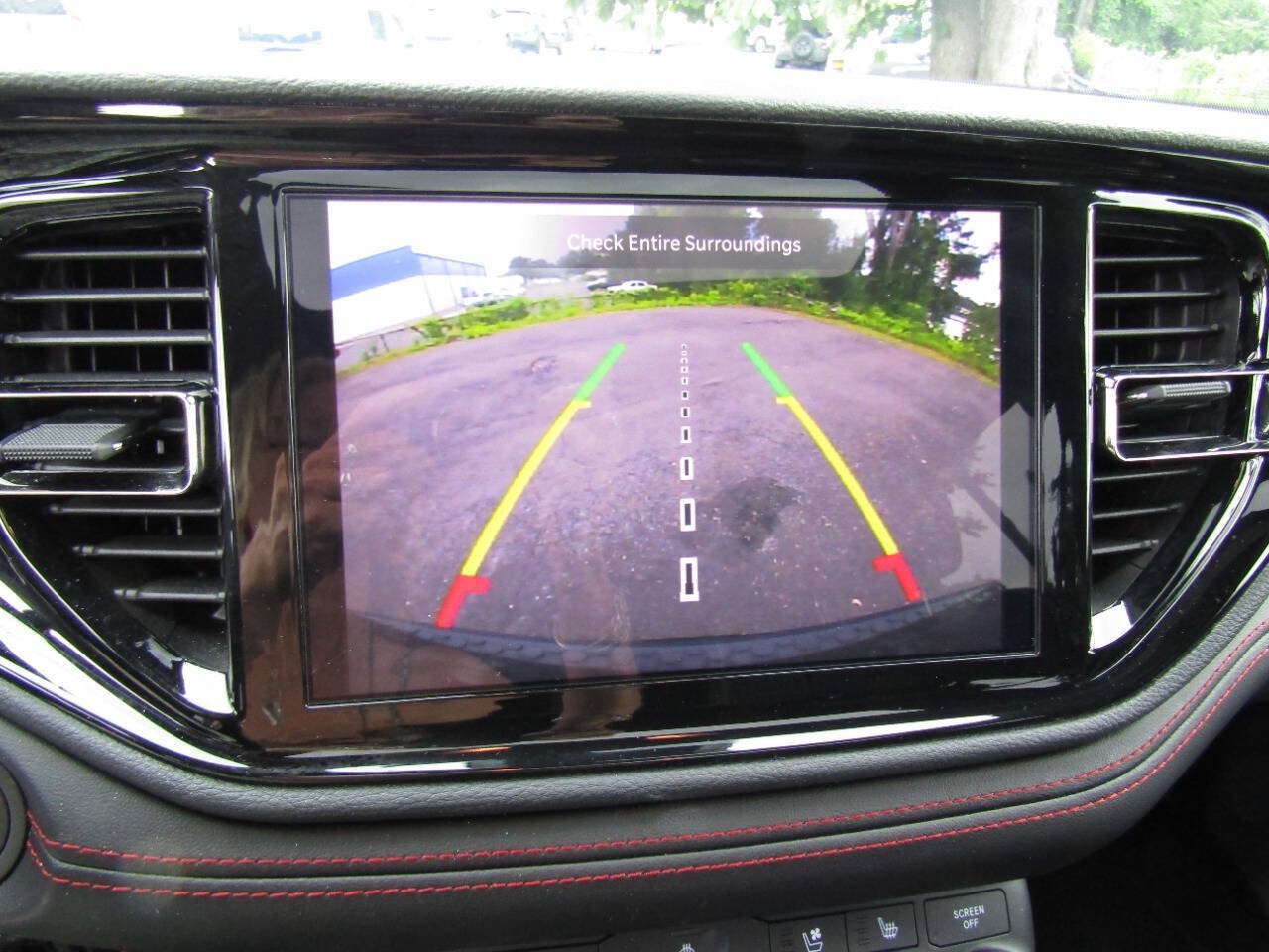 Used 2025 Dodge Durango R/T AWD/4WD image 14