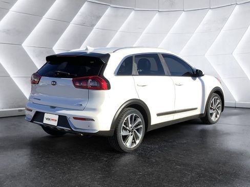 Used 2018 Kia Niro Touring image 4