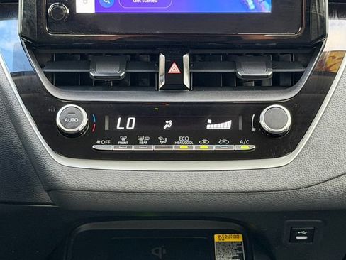 Certified 2025 Toyota Corolla LE w/ LE Premium Package FWD image 23
