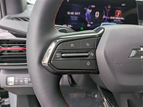 New 2025 Chevrolet Silverado EV RST image 18