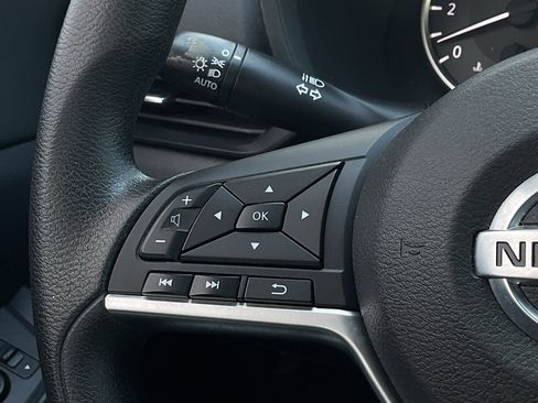 Used 2021 Nissan Sentra S image 21