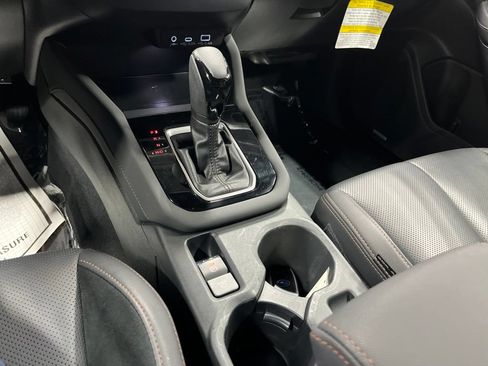Certified 2025 Subaru Forester Touring AWD/4WD image 30