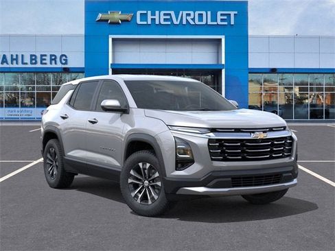 New 2026 Chevrolet Equinox LT w/ Convenience Package II image 7