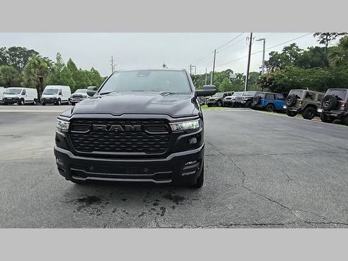 New 2026 RAM 1500 Express AWD/4WD image 40