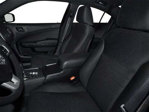 Used 2013 Dodge Charger SE image 6
