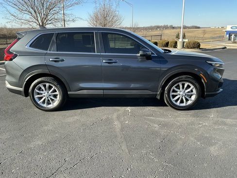 Used 2025 Honda CR-V EX-L image 2