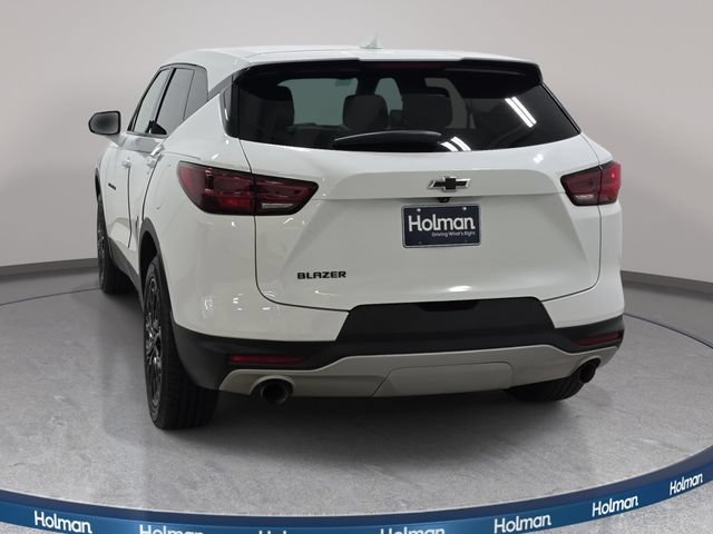 Used 2023 Chevrolet Blazer LT w/ LPO, Black Sport Package FWD image 7