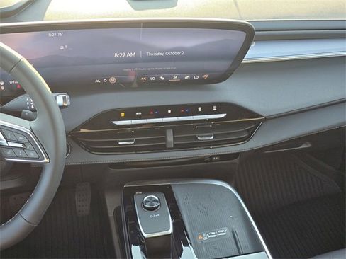 New 2026 Buick Enclave Sport Touring w/ LPO, Floor Liner Package image 14