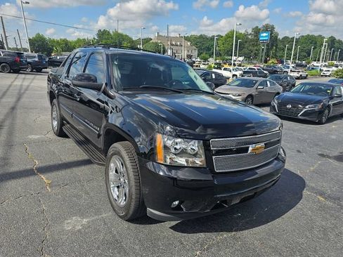 Used 2007 Chevrolet Avalanche LTZ w/ LTZ Preferred Equipment Group RWD image 1