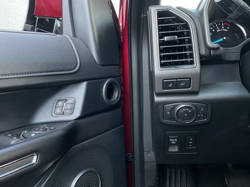 Used 2019 Ford Expedition XLT w/ Equipment Group 202A image 27