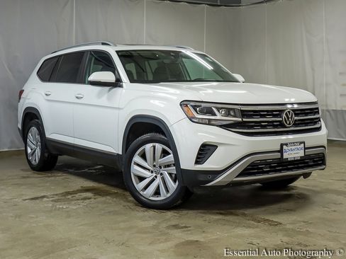 Used 2021 Volkswagen Atlas SEL image 2