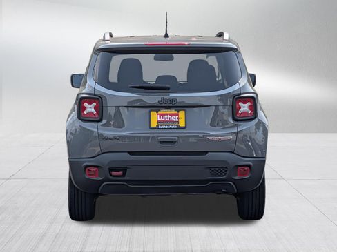 Used 2022 Jeep Renegade Trailhawk AWD/4WD image 6