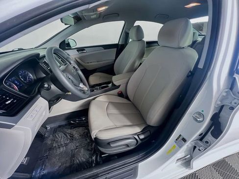 Used 2019 Hyundai Sonata SE FWD image 10