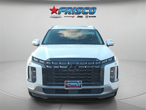 Used 2023 Hyundai Palisade SEL w/ Premium Package image 2