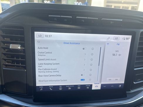 Used 2023 Ford F150 Lariat w/ Equipment Group 502A High image 18