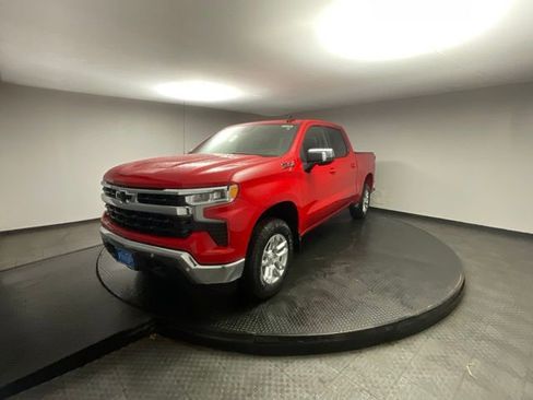 New 2026 Chevrolet Silverado 1500 LT w/ Z71 Off-Road Package image 3