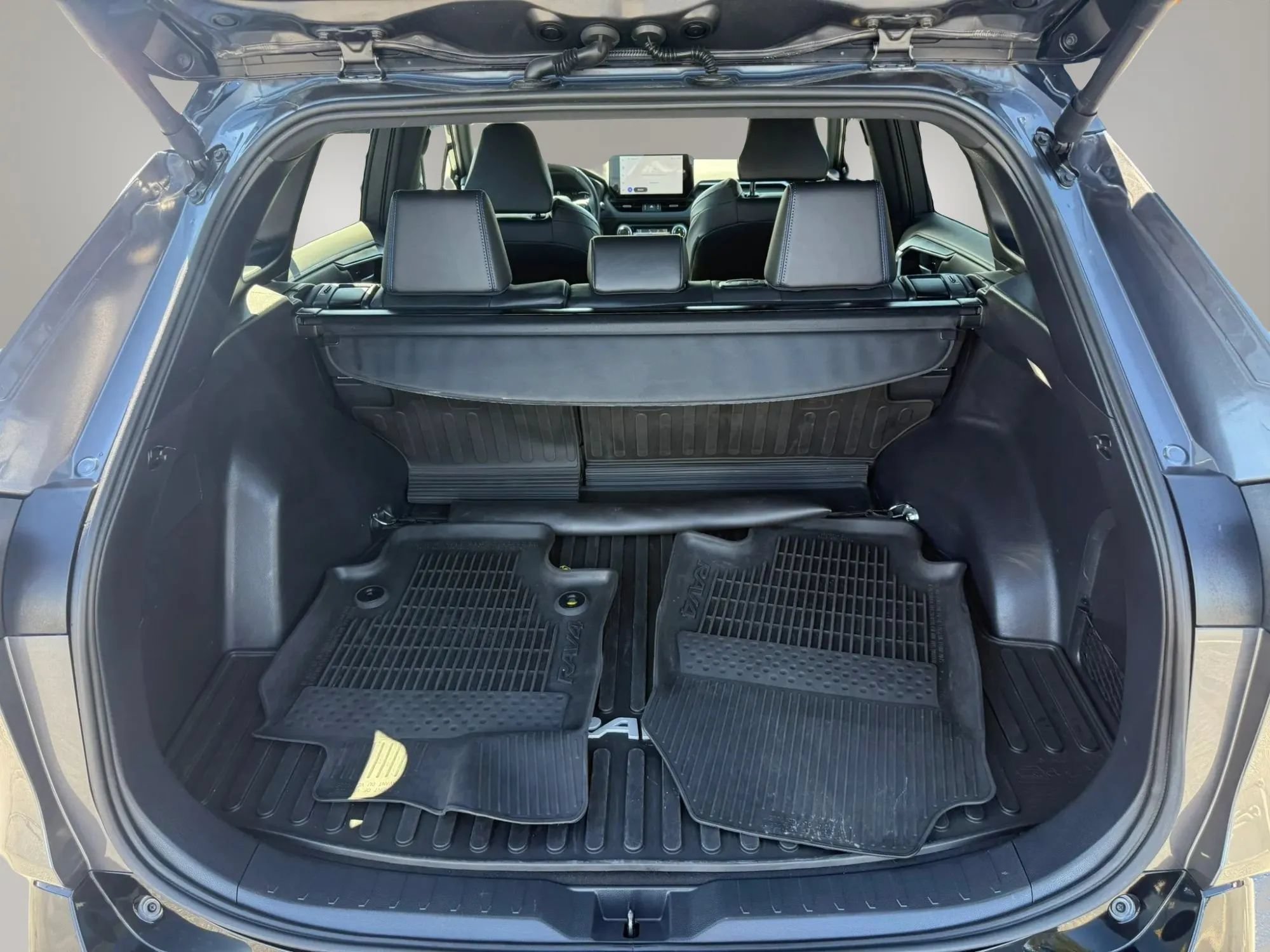 Used 2024 Toyota RAV4 XSE w/ Weather Package AWD/4WD image 25