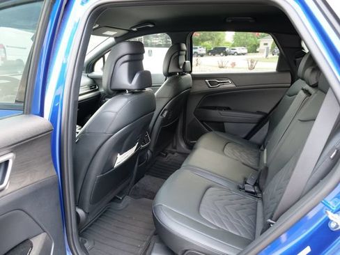 Used 2025 Kia Sportage X-Line AWD/4WD image 13