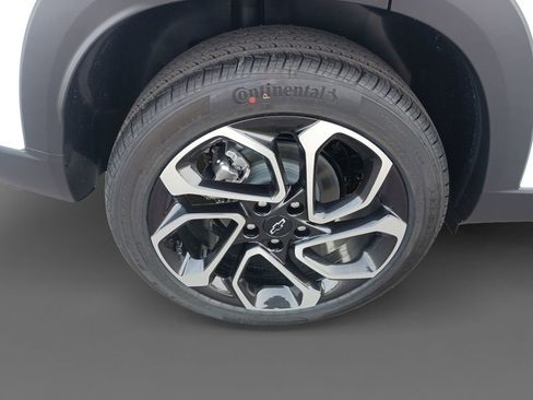 New 2026 Chevrolet Trax RS w/ Driver Confidence Package image 10